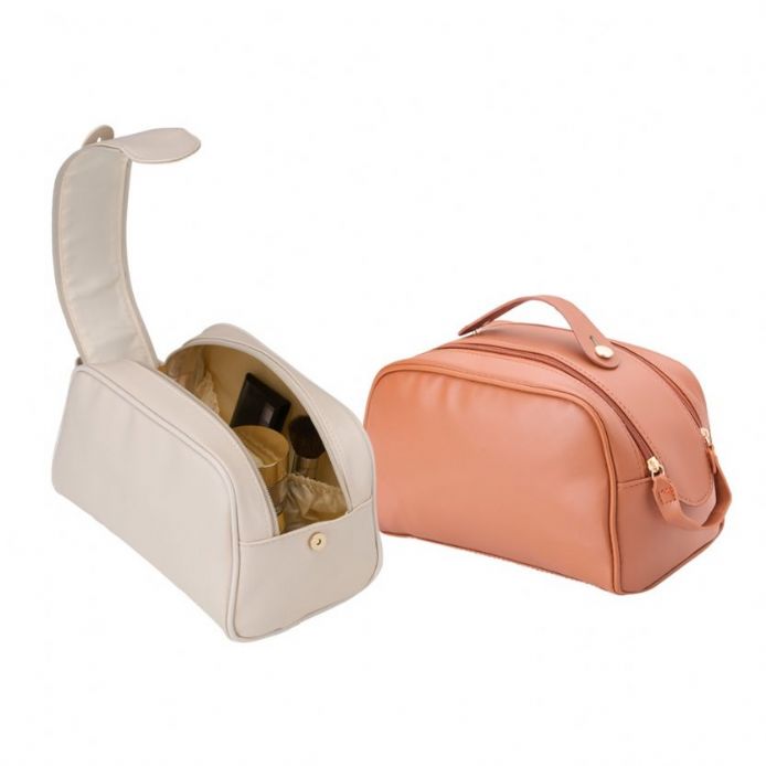 NÈCESSAIRE PU